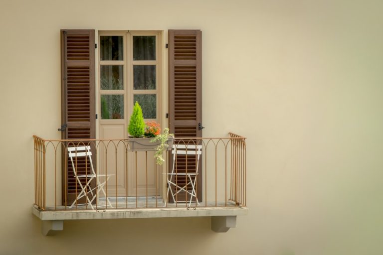 Creative Ideas for Small Space Gardening in Urban Areas